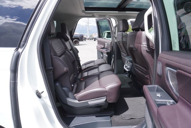 2025 Ford Expedition Max PLATINUM ULTIMATE - 23032646 - 26