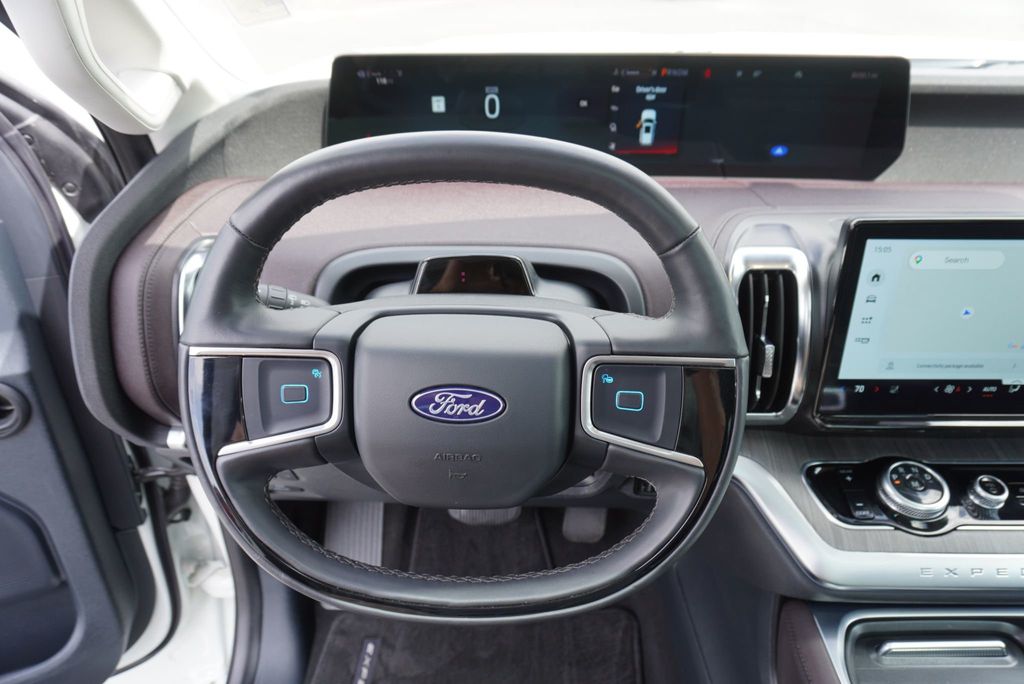 2025 Ford Expedition Max PLATINUM ULTIMATE - 23032646 - 32