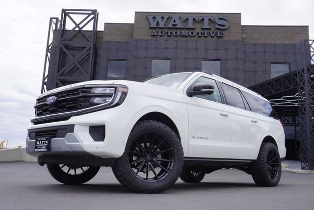 2025 Ford Expedition Platinum's photo