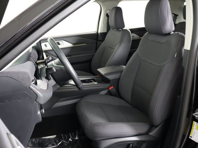 2025 Ford Explorer Active 4WD - 23086664 - 32