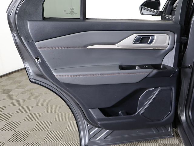 2025 Ford Explorer Active 4WD - 23028128 - 24