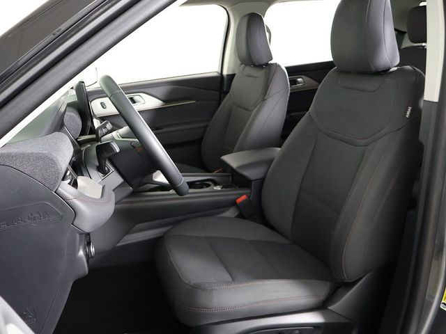 2025 Ford Explorer Active 4WD - 23028128 - 30