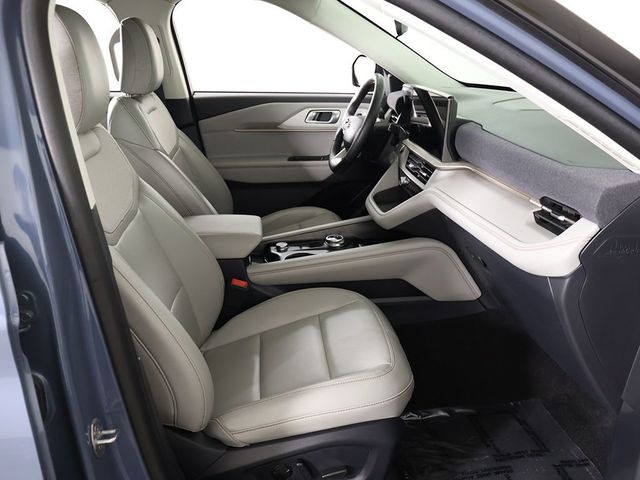 2025 Ford Explorer Active 4WD - 23039611 - 28
