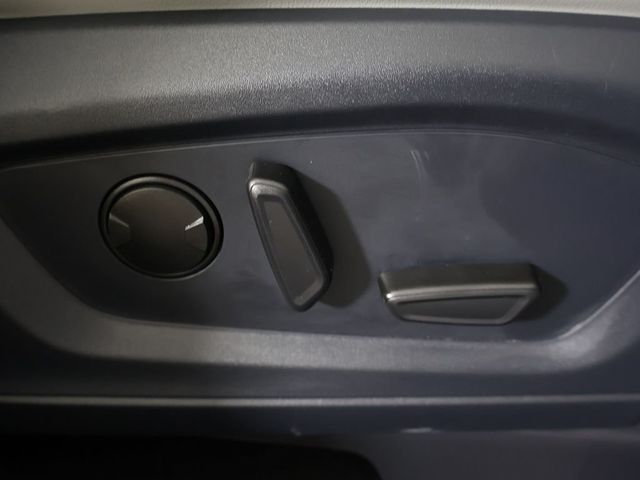 2025 Ford Explorer Active 4WD - 23039611 - 32