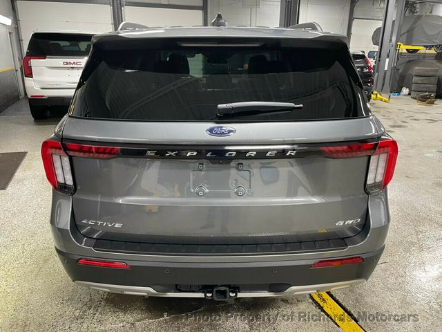 2025 Ford Explorer Active 4WD - 22997463 - 5