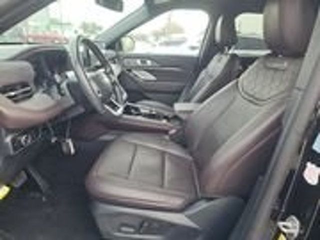 2025 Ford Explorer Platinum - 22981656 - 2