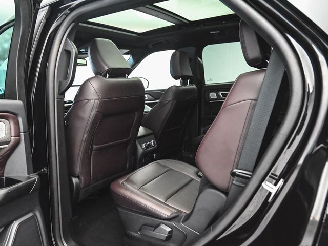 2025 Ford Explorer Platinum - 22981656 - 32