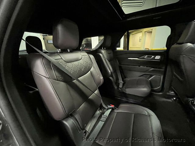 2025 Ford Explorer Platinum 4WD - 22953424 - 21