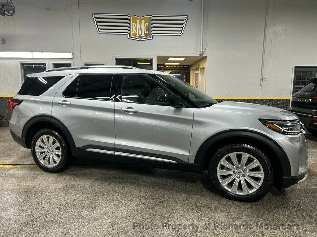 2025 Ford Explorer Platinum 4WD - 22998994 - 0