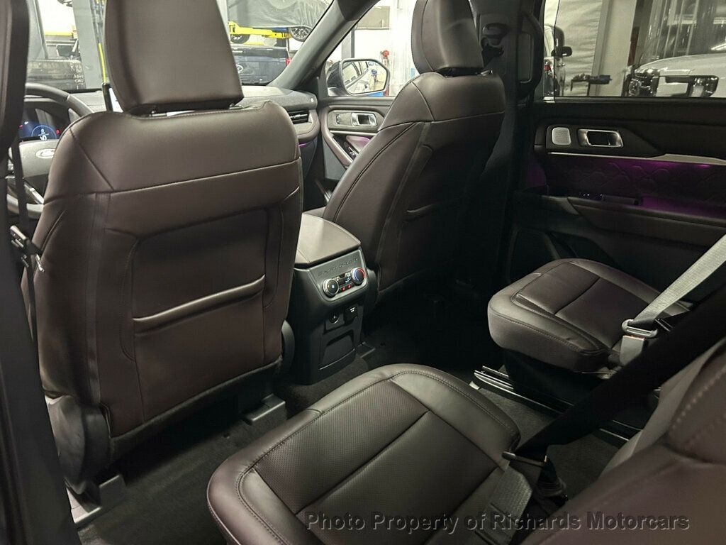 2025 Ford Explorer Platinum 4WD - 22998994 - 20