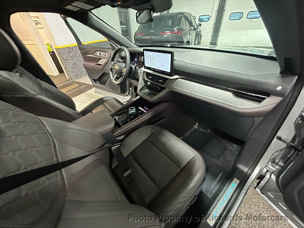 2025 Ford Explorer Platinum 4WD - 22998994 - 28