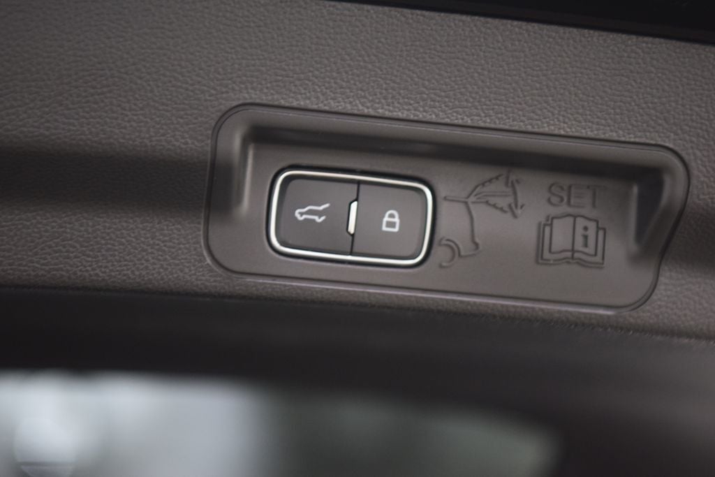 2025 Ford Explorer ST 4WD - 23021021 - 18