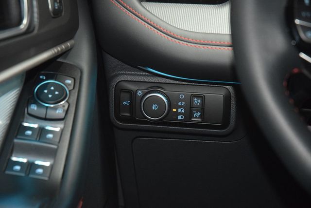 2025 Ford Explorer ST 4WD - 23021021 - 28