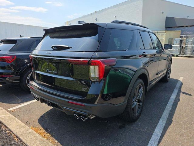 2025 Ford Explorer ST 4WD - 23021021 - 2
