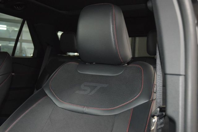 2025 Ford Explorer ST 4WD - 23021021 - 34