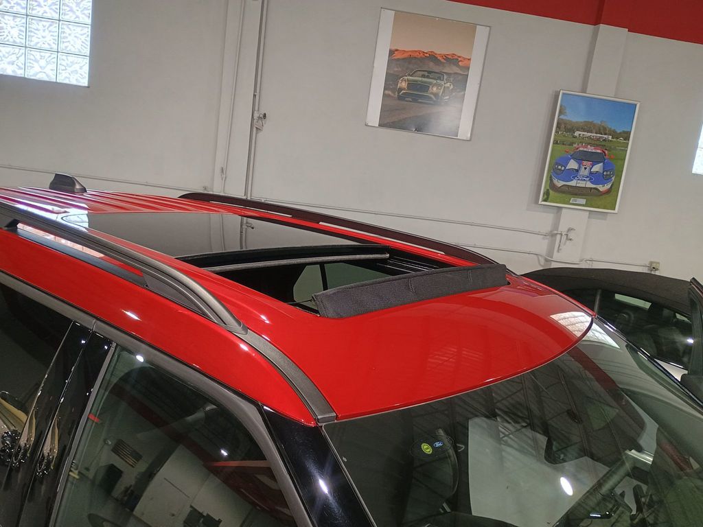 2025 Ford Explorer ST 4WD 1 Owner Clean Carfax 2850 Miles - 22940851 - 11