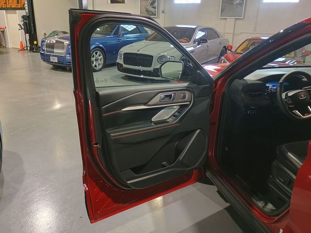 2025 Ford Explorer ST 4WD 1 Owner Clean Carfax 2850 Miles - 22940851 - 12