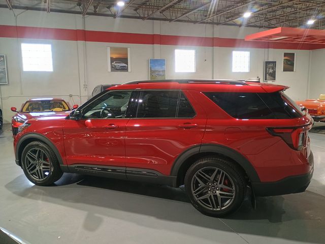 2025 Ford Explorer ST 4WD 1 Owner Clean Carfax 2850 Miles - 22940851 - 1