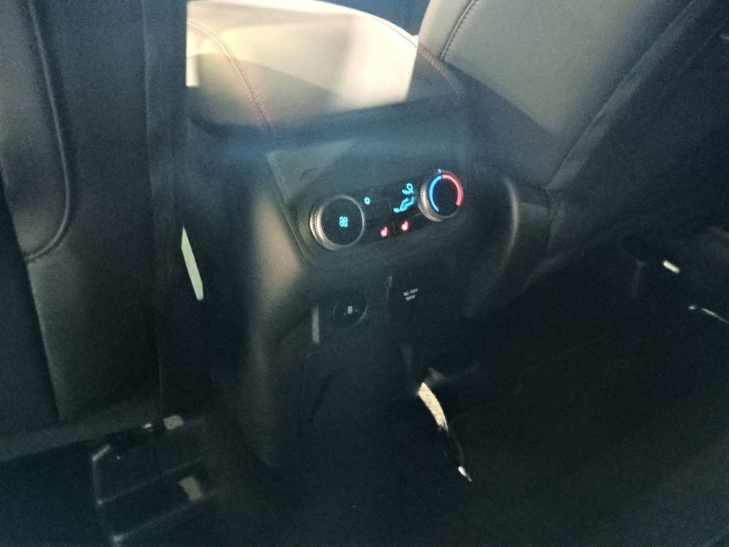 2025 Ford Explorer ST 4WD 1 Owner Clean Carfax 2850 Miles - 22940851 - 29