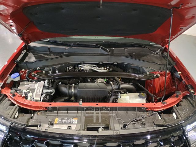 2025 Ford Explorer ST 4WD 1 Owner Clean Carfax 2850 Miles - 22940851 - 41