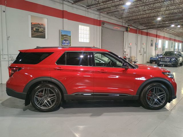 2025 Ford Explorer ST 4WD 1 Owner Clean Carfax 2850 Miles - 22940851 - 5