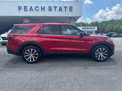 2025 Ford Explorer