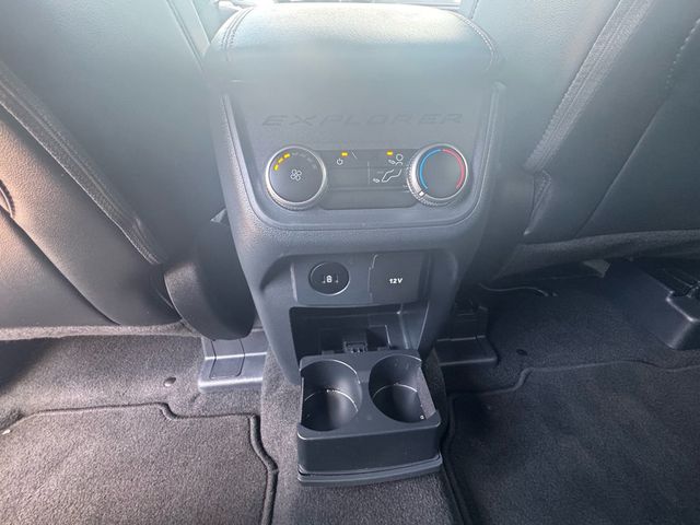 2025 Ford Explorer ST-Line - 23063675 - 28