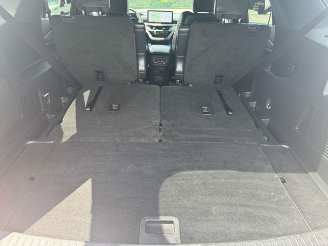 2025 Ford Explorer ST-Line - 23063675 - 34