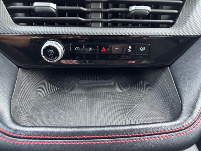 2025 Ford Explorer ST-Line - 23069240 - 18