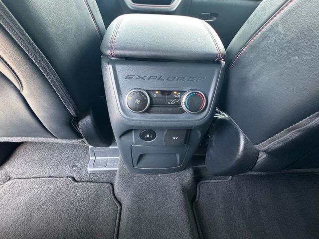 2025 Ford Explorer ST-Line - 23069240 - 24