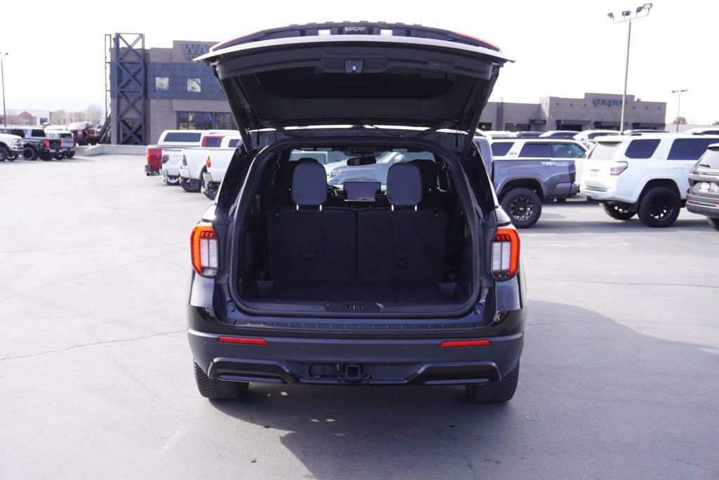 2025 Ford Explorer ST-LINE - 22993641 - 10