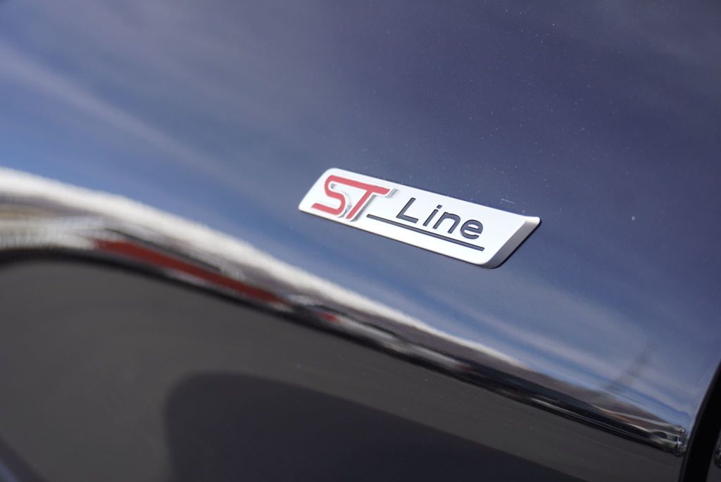 2025 Ford Explorer ST-LINE - 22993641 - 17