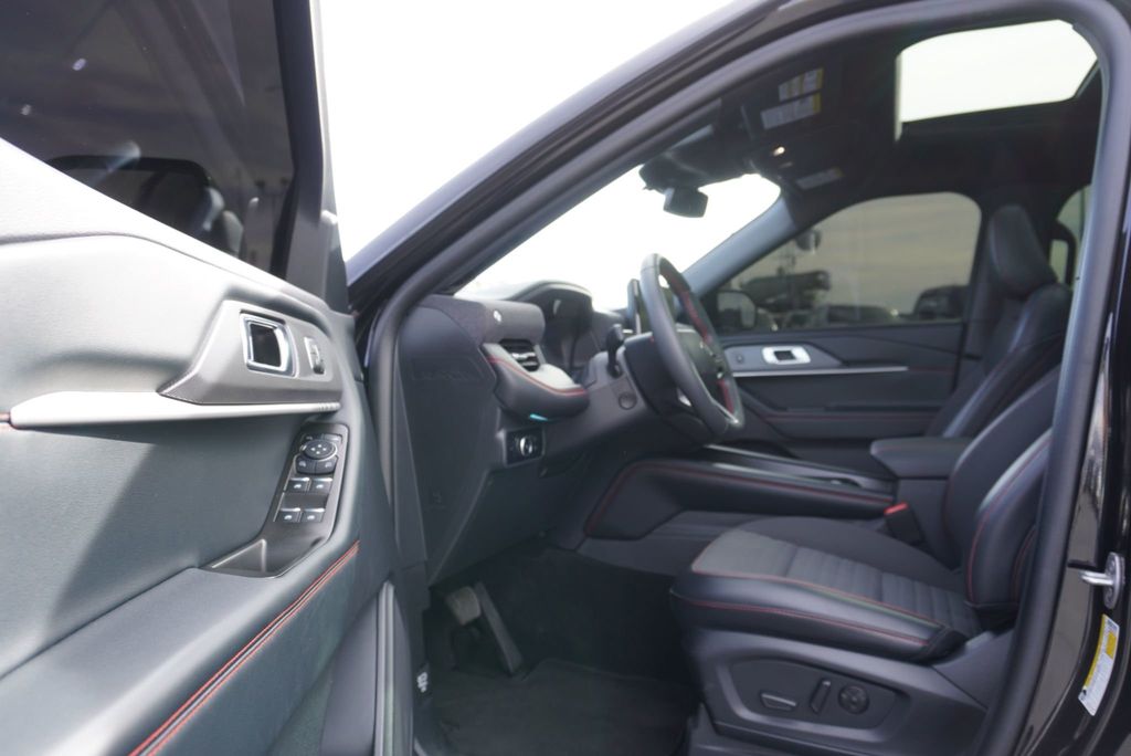 2025 Ford Explorer ST-LINE - 22993641 - 18