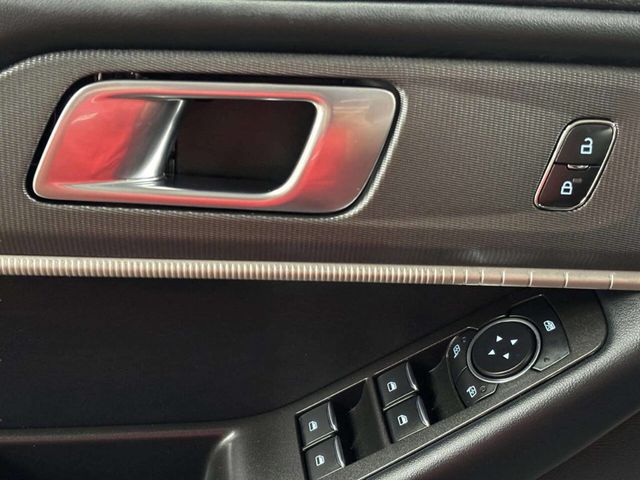 2025 Ford Explorer ST-Line 4WD - 23036124 - 29