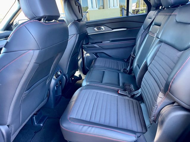 2025 Ford Explorer ST-Line 4WD - 22932042 - 11