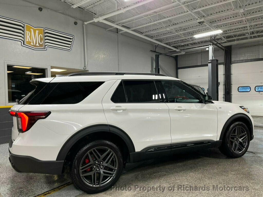 2025 Ford Explorer ST-Line 4WD - 22959761 - 1