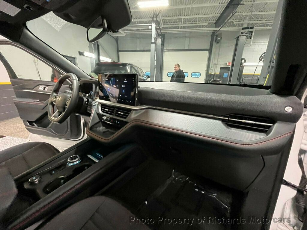 2025 Ford Explorer ST-Line 4WD - 22959761 - 28