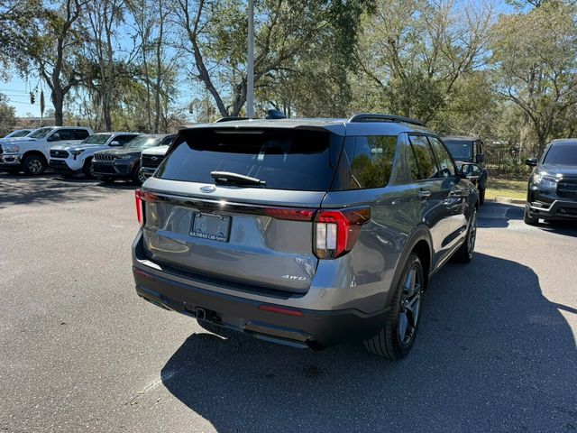 2025 Ford Explorer ST-Line 4WD - 22988675 - 10