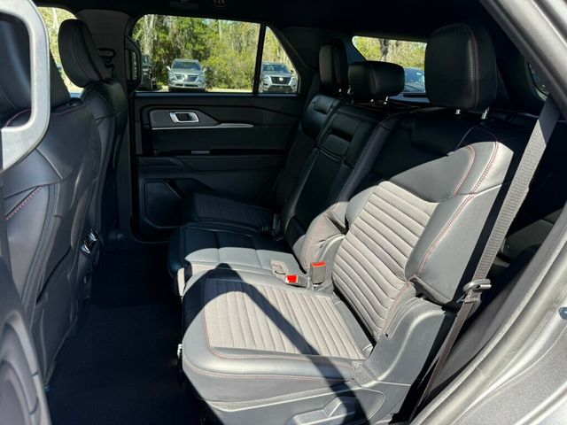 2025 Ford Explorer ST-Line 4WD - 22988675 - 7