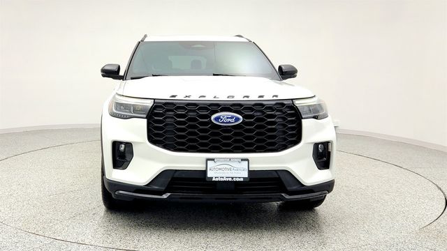 2025 Ford Explorer ST-Line 4WD with Premium Pkg, Panoramic Vista Roof & Street Pack - 22963434 - 1