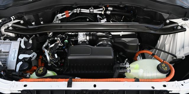 2025 Ford Explorer Utility 4D Police Interceptor AWD V6 Hybrid - 22962136 - 16