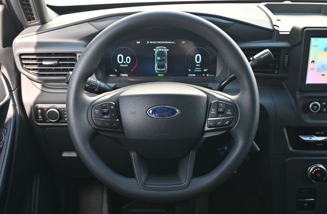 2025 Ford Explorer Utility 4D Police Interceptor AWD V6 Hybrid - 22962136 - 8