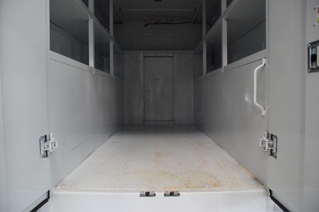 2025 Ford E-Series Cutaway E350 CUTAWAY * 7.3 V8 * 11' READING KUV W/ RACK * 3K MILES - 22970365 - 13