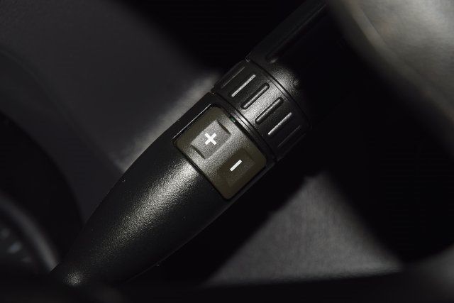 2025 Ford E-Series Cutaway E350 CUTAWAY * 7.3 V8 * 11' READING KUV W/ RACK * 3K MILES - 22970365 - 26