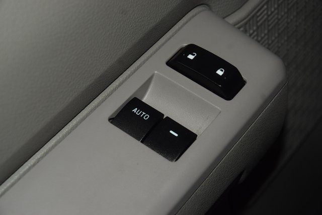 2025 Ford E-Series Cutaway E350 CUTAWAY * 7.3 V8 * 11' READING KUV W/ RACK * 3K MILES - 22970365 - 30