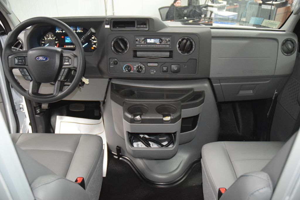 2025 Ford E-Series Cutaway E350 CUTAWAY * 7.3 V8 * KNAPHEIDE KUV * LIKE NEW! - 23018316 - 17