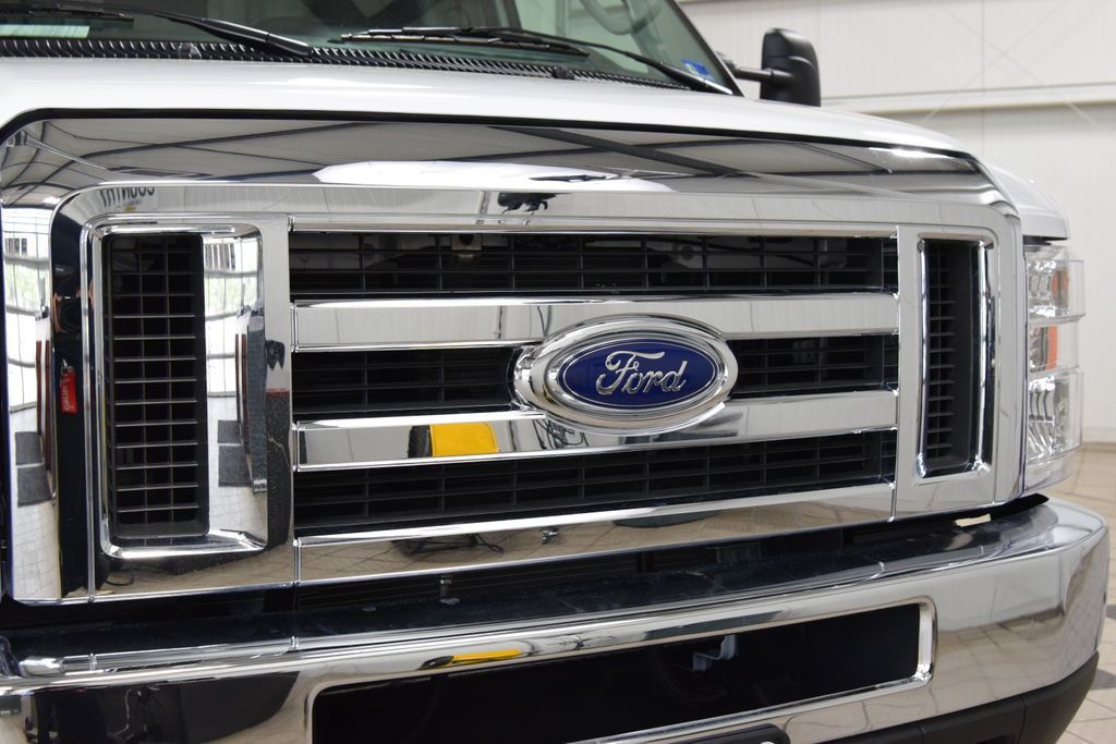 2025 Ford E-Series Cutaway E350 CUTAWAY * 7.3 V8 * KNAPHEIDE KUV * LIKE NEW! - 23018316 - 4