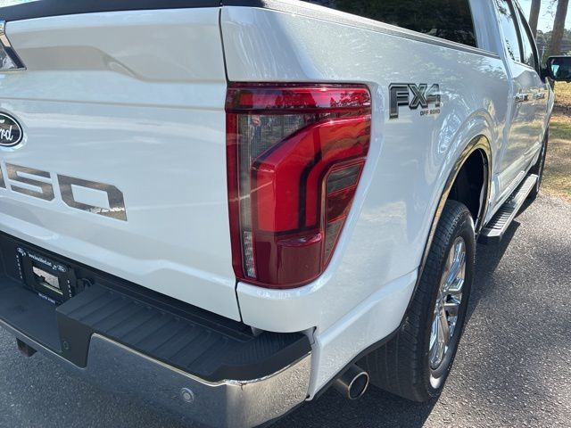 2025 Ford F-150 Lariat - 23018323 - 13