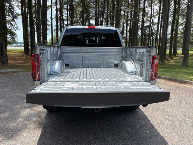 2025 Ford F-150 Lariat - 23024908 - 17