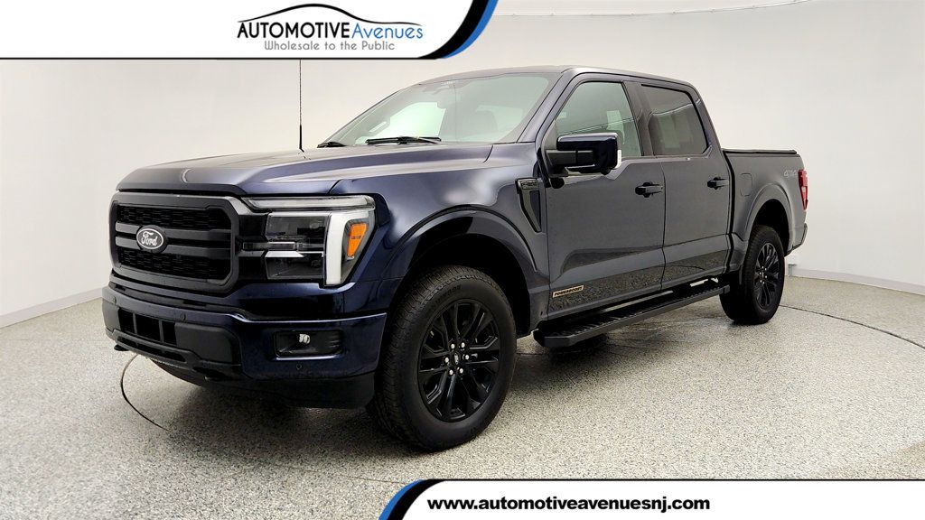 2025 Ford F-150 LARIAT 4WD SuperCrew 5.5' Box w/ 501A, PowerBoost & Blk Appr Pkg - 23026814 | Video 1